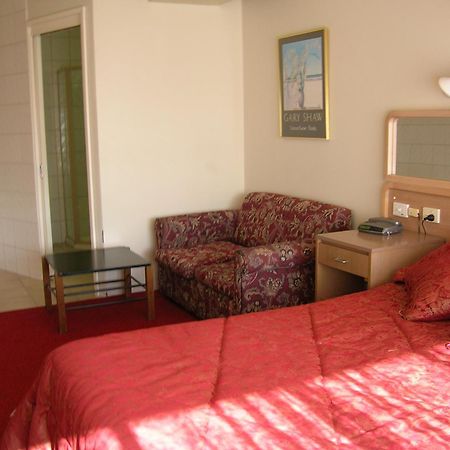 Peninsula Motor Inn Tyabb Buitenkant foto