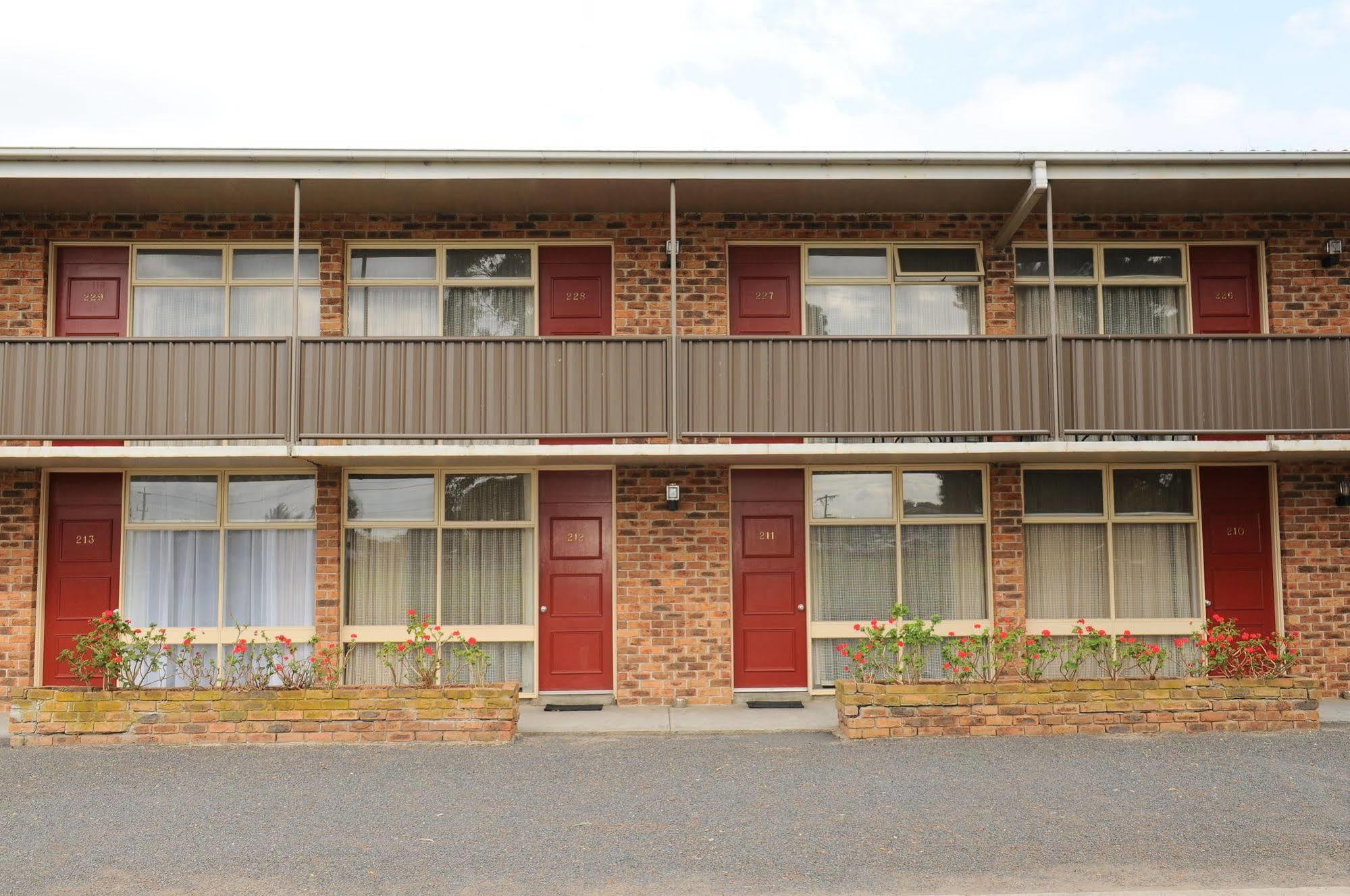 Peninsula Motor Inn Tyabb Buitenkant foto